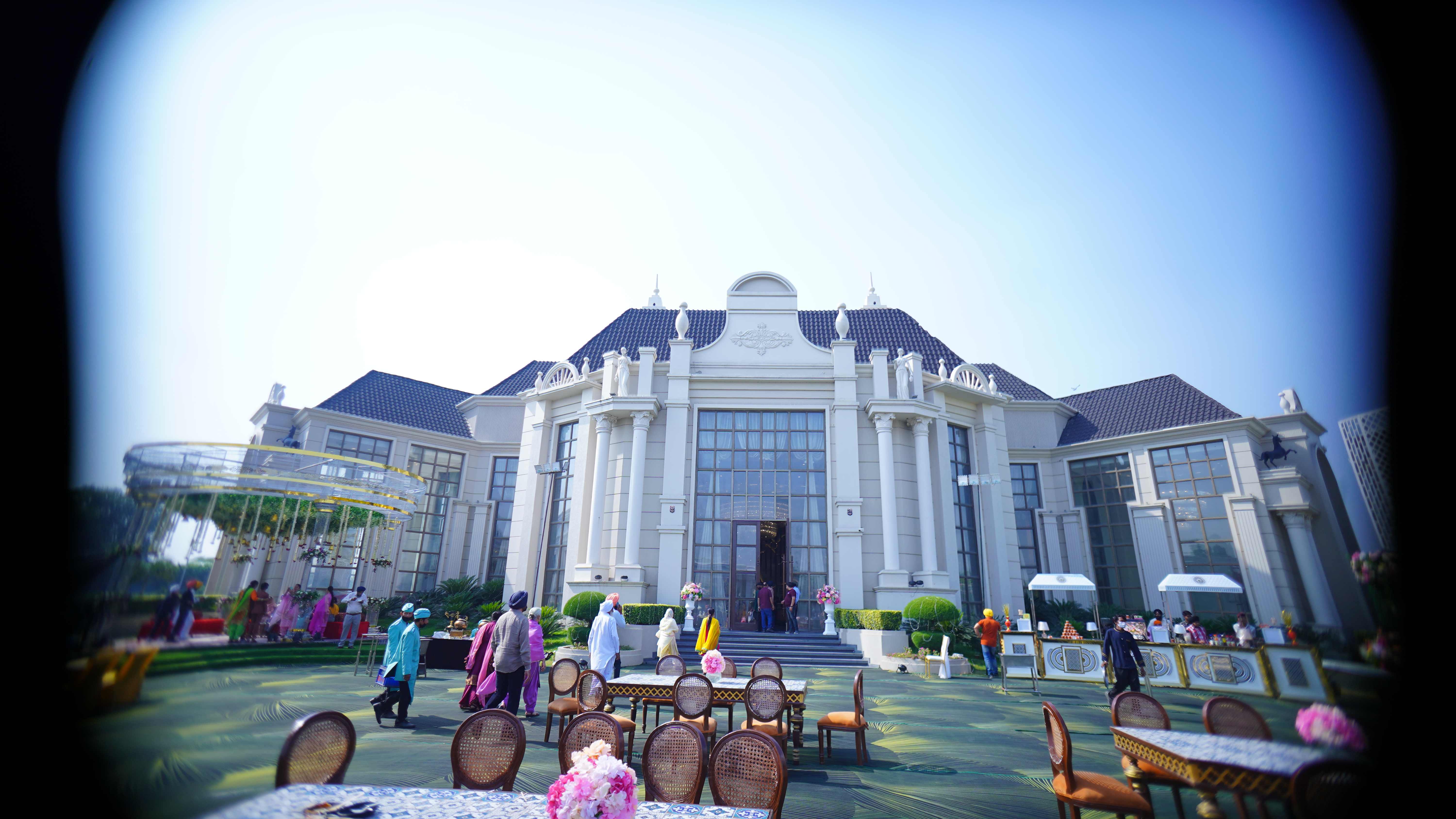 Grand Venue Setup